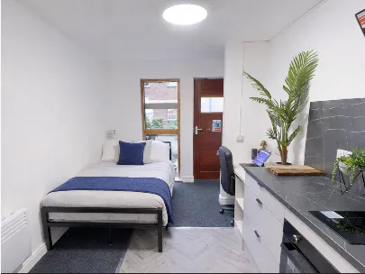 Premium Studio (Truro Works)