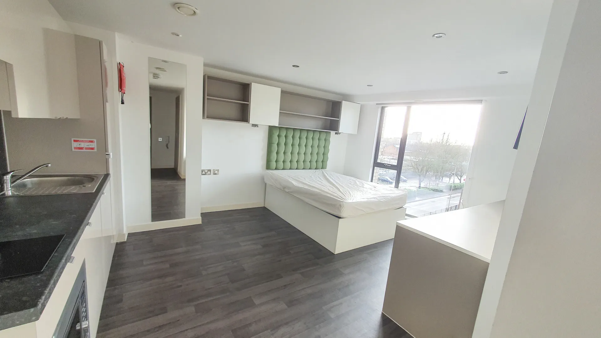 Premium Accessible Studio ROOM 1