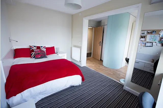 Deluxe Studio room image 1