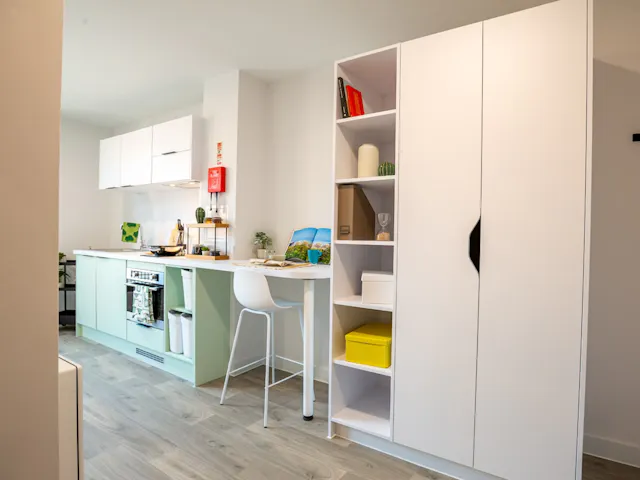 Superior Studio room image 2