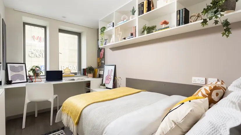 Property video thumbnail 1