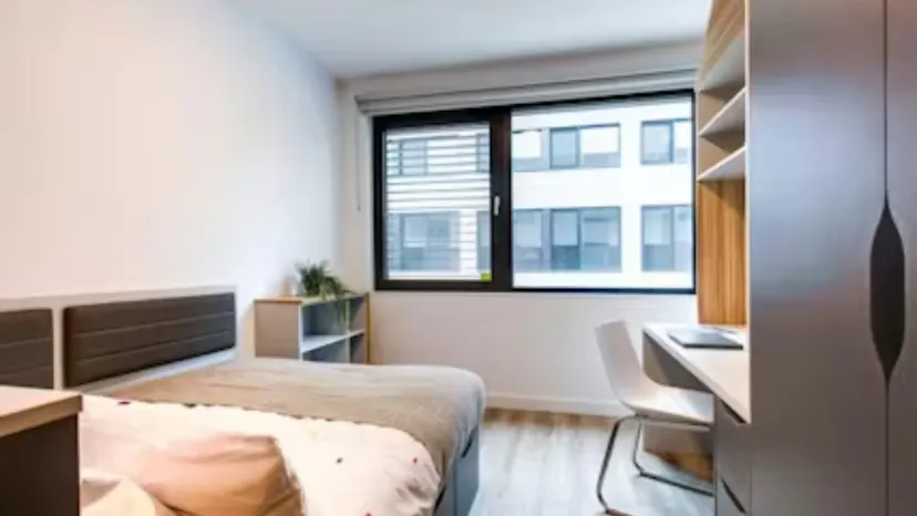 Premium Plus Ensuite