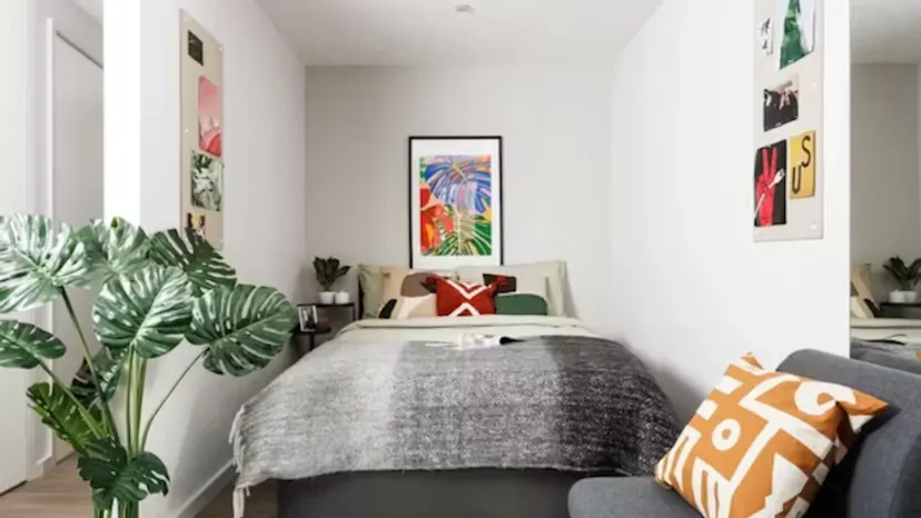 Property video thumbnail 1