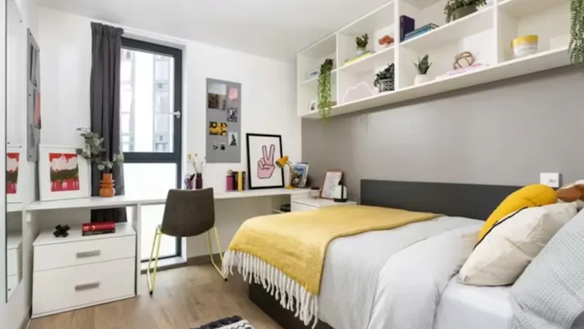 Property video thumbnail 1