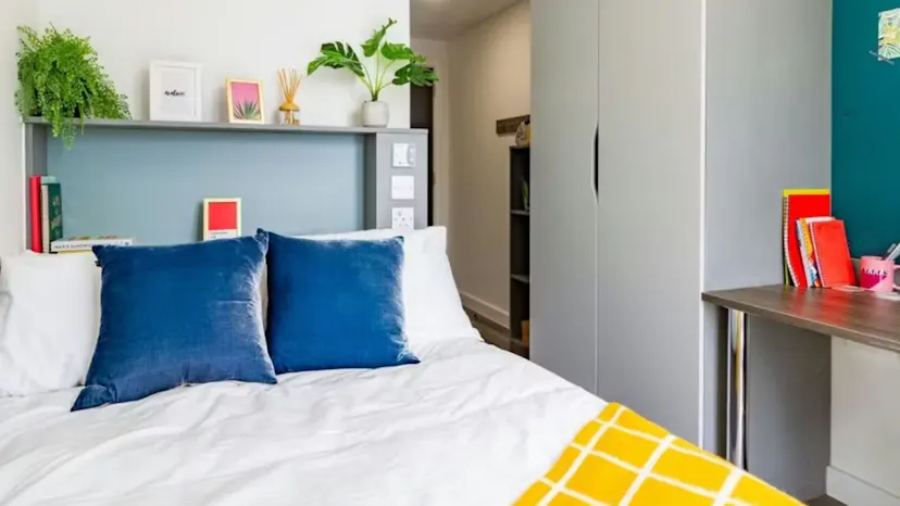 Property video thumbnail 1