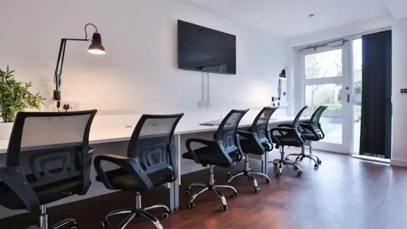 Property video thumbnail 1
