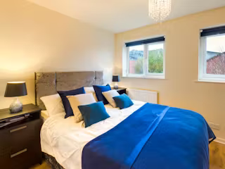 98 Lloyd Mansions-Salford-ROOM-1