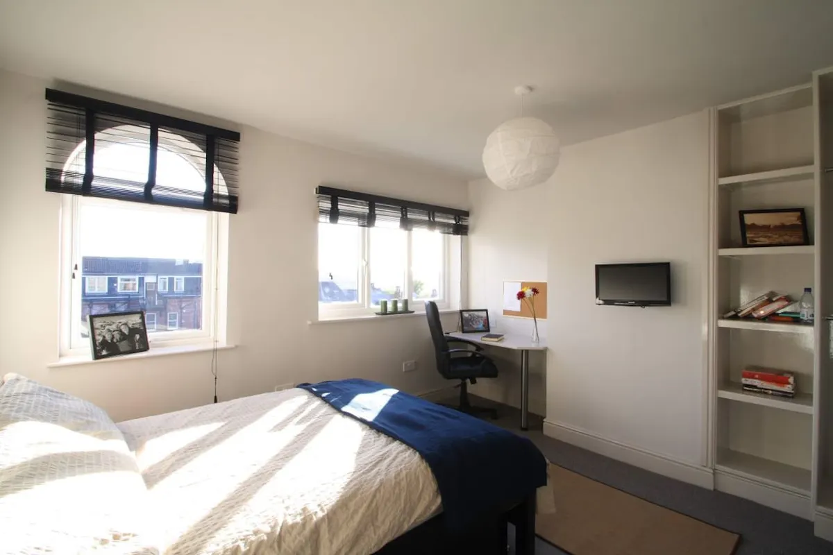 7 Bedroom apartment , Flat 2 ROOM