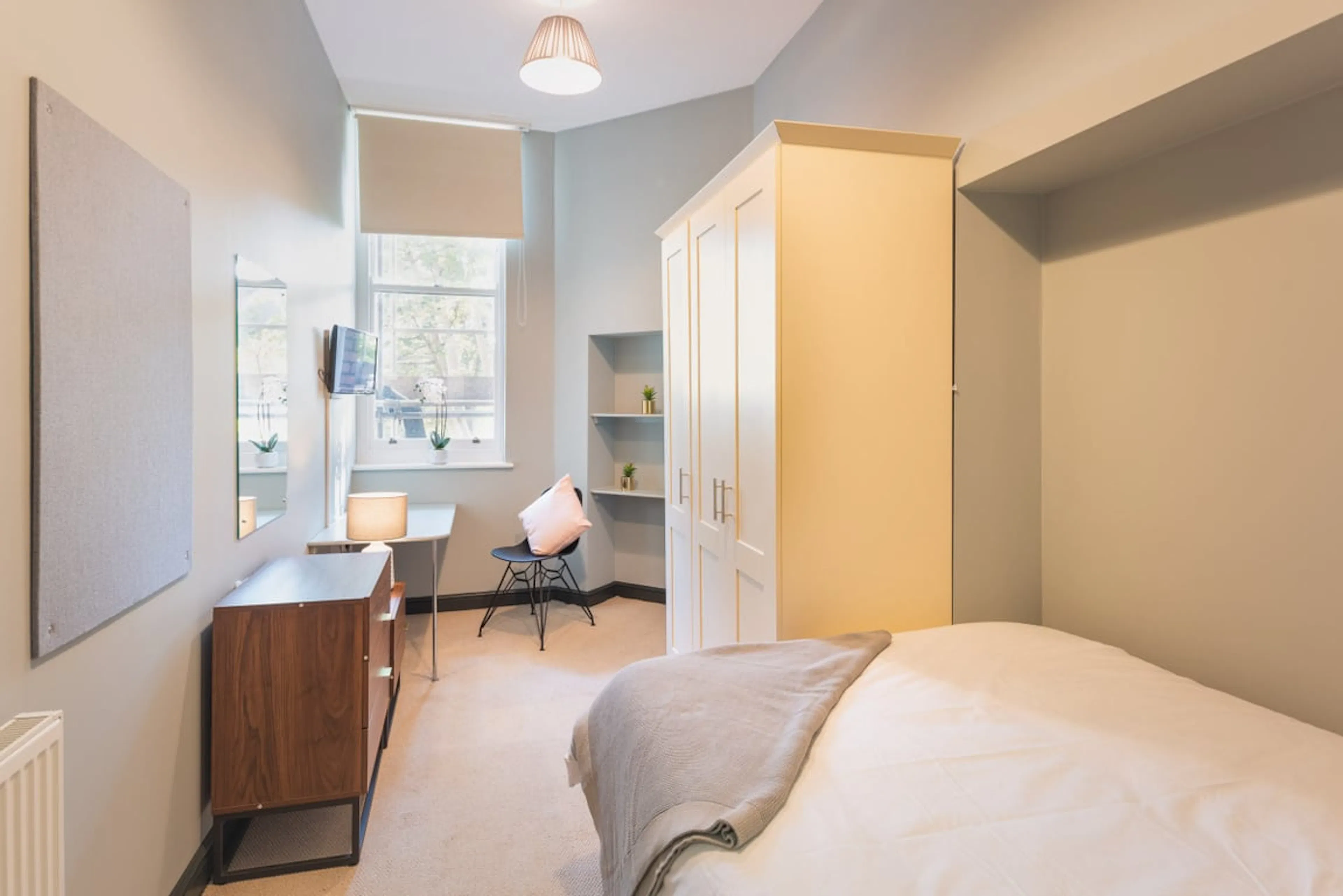 ROOM ROOM 4