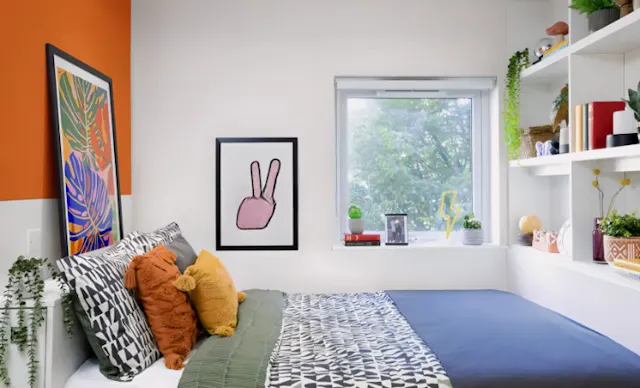 Ensuite: Three Bed Flat Extra Large Standard Double room image 1