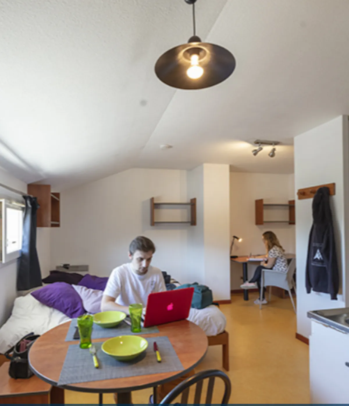 Studio ROOM