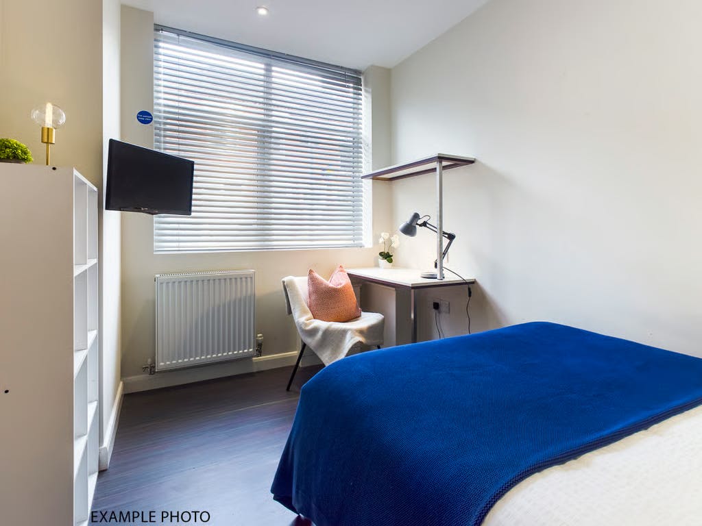 97 Thornton Road-Stoke-on-Trent-ROOM-1