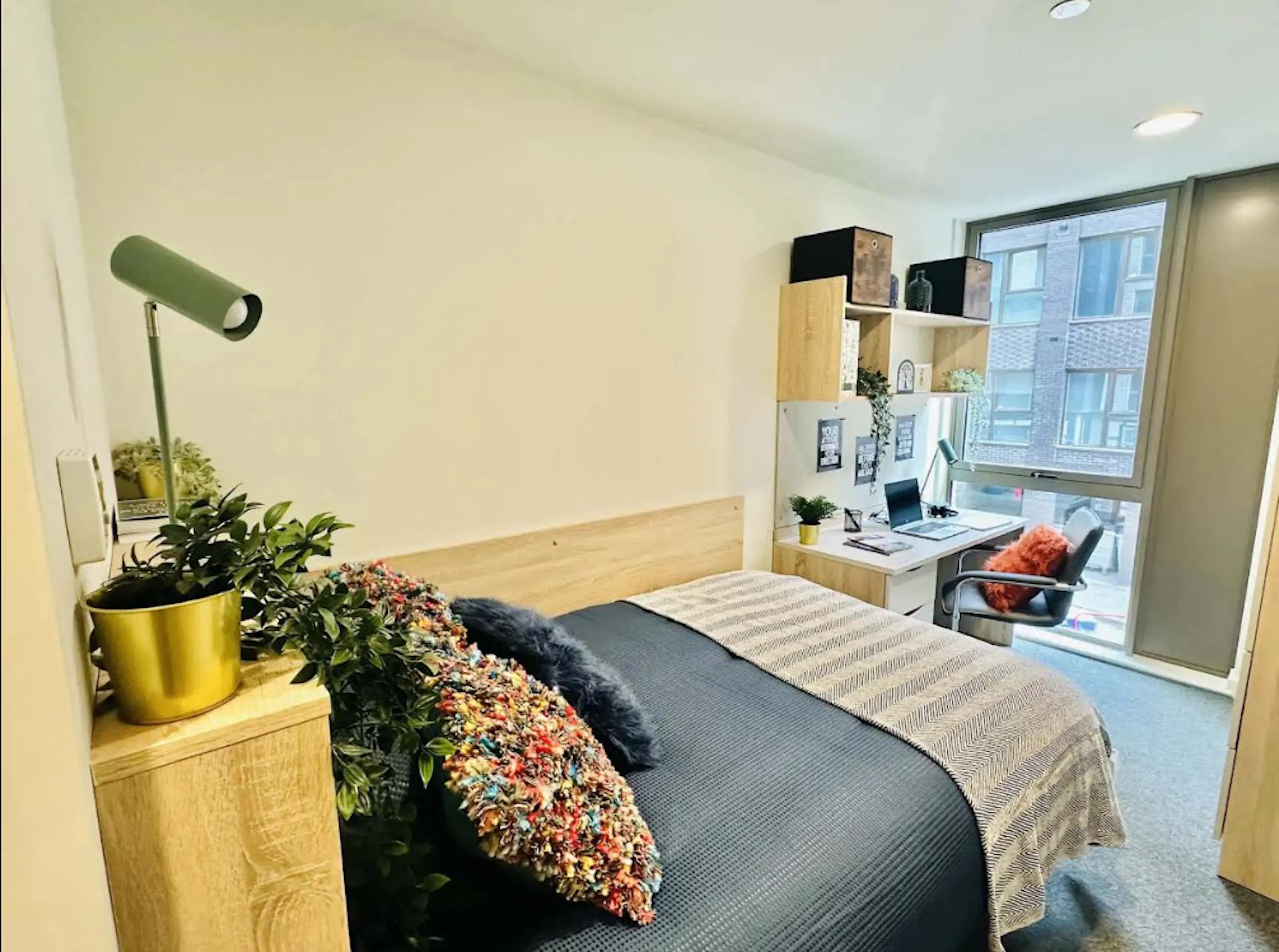 ROOM ROOM 3