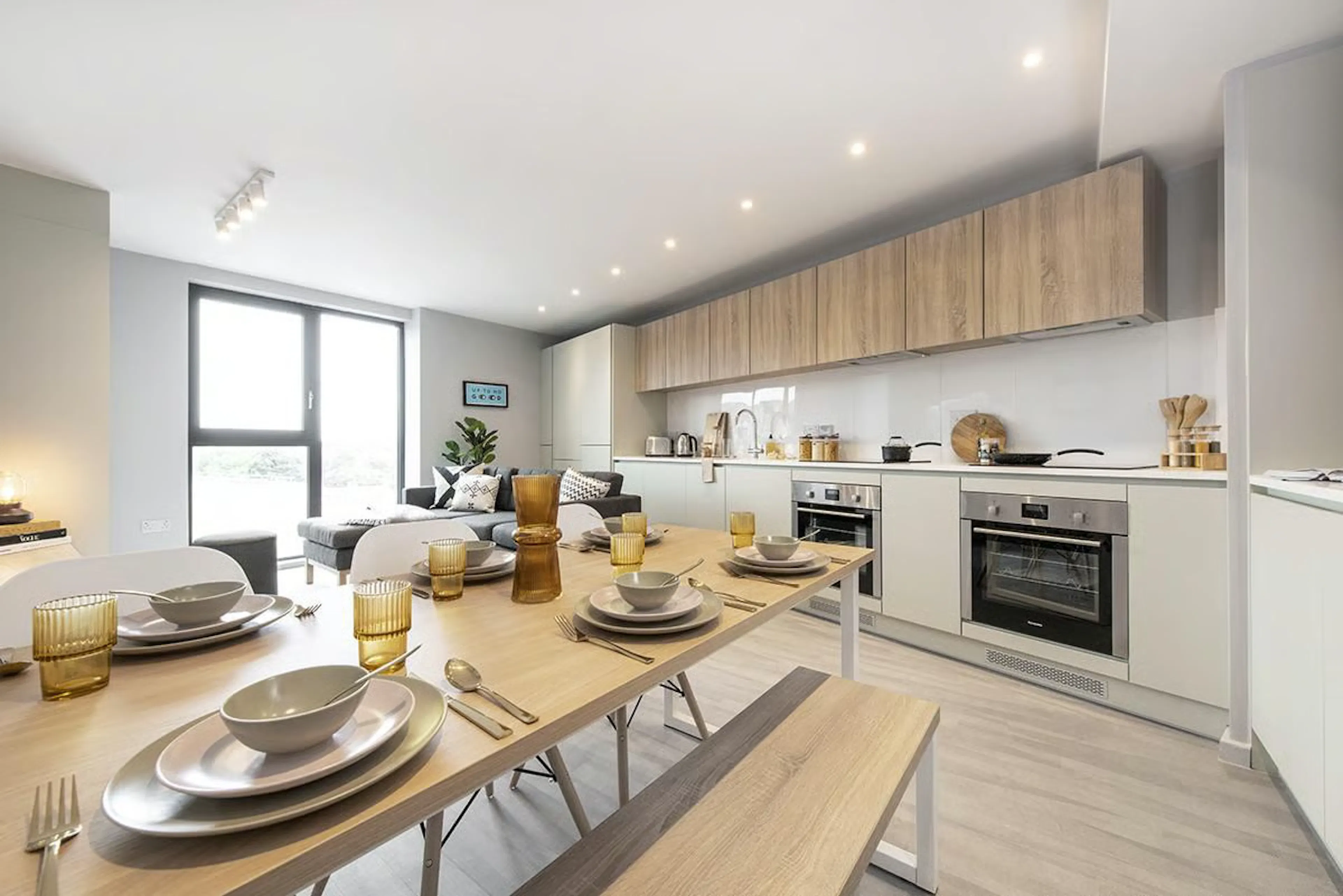 6 Bed Standard Ensuite KITCHEN 3