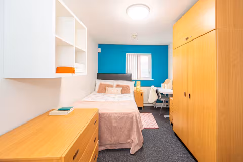 pembroke-buildings-liverpool-ROOM