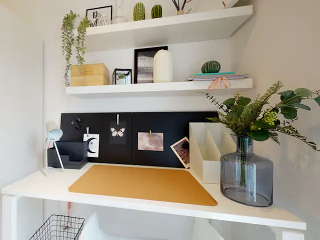 Classic Plus room image 4