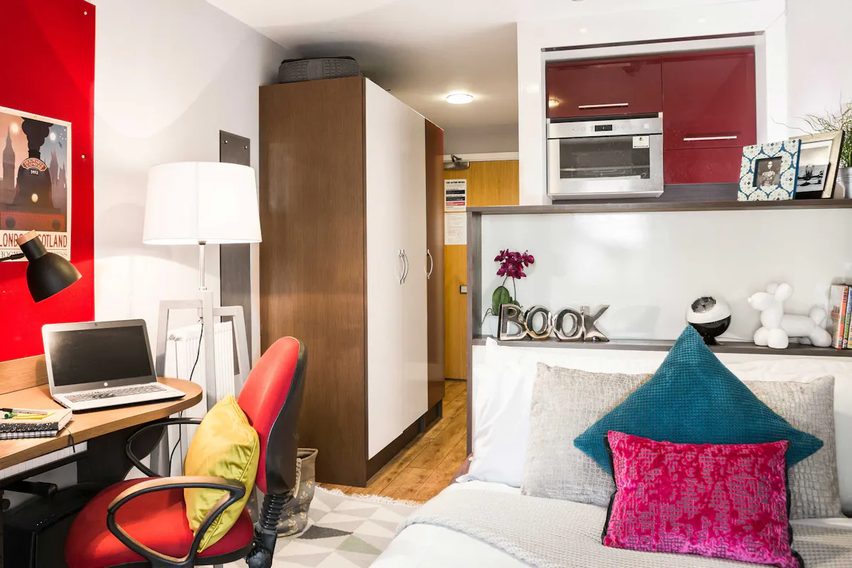 Premium Studio ROOM