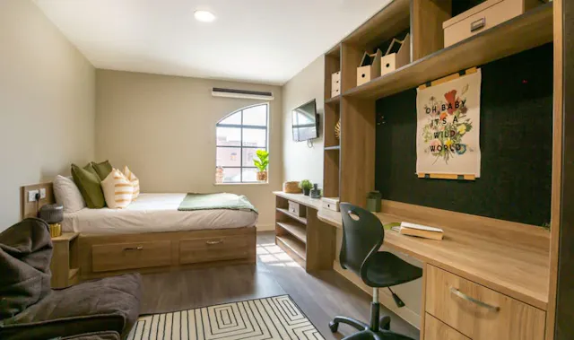 Studio Airconditioned room image 2
