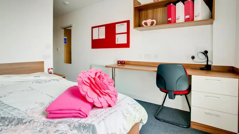 4 Bed Standard Ensuite ROOM 4