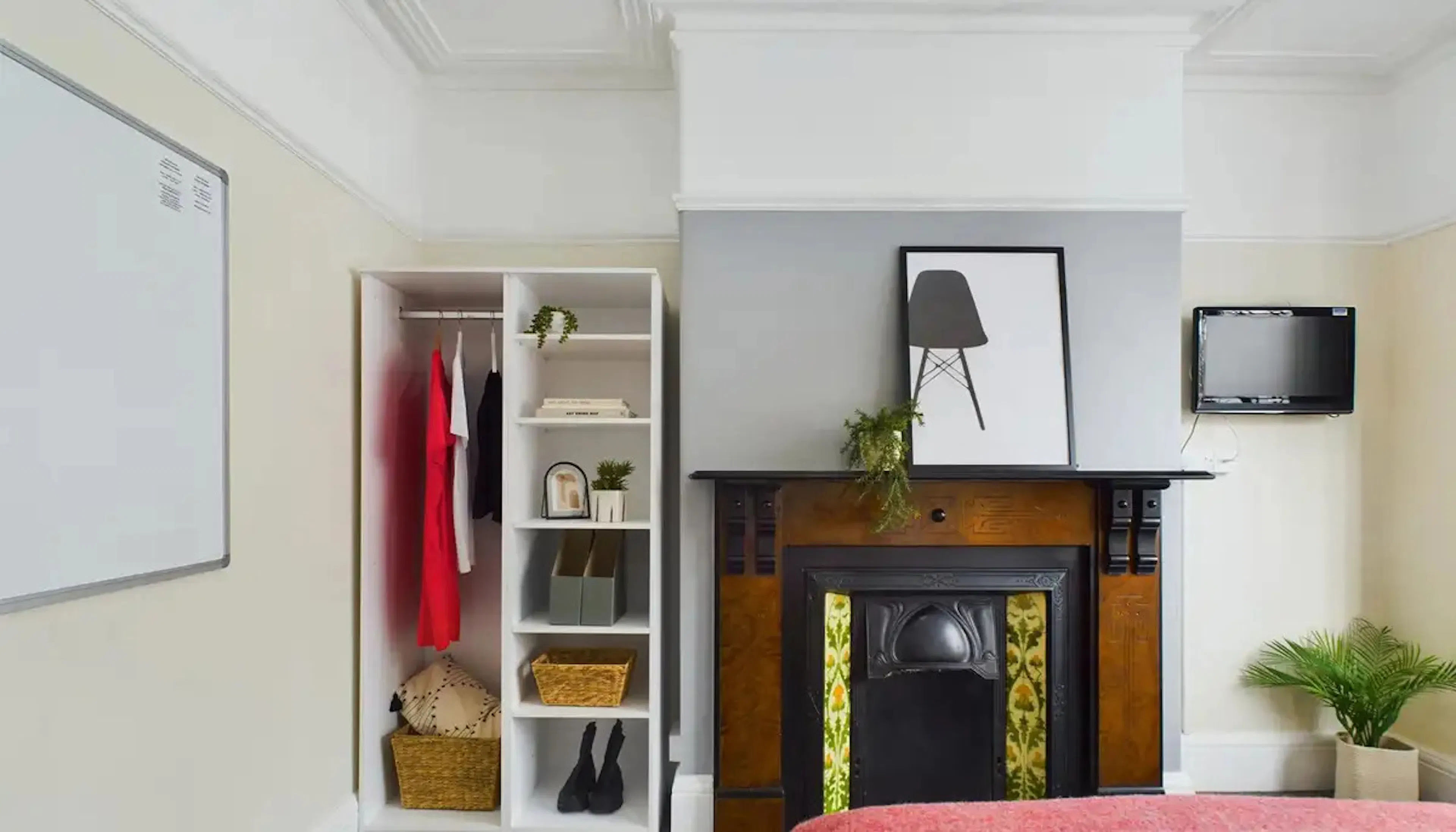 4 Bed Apartment ROOM 2