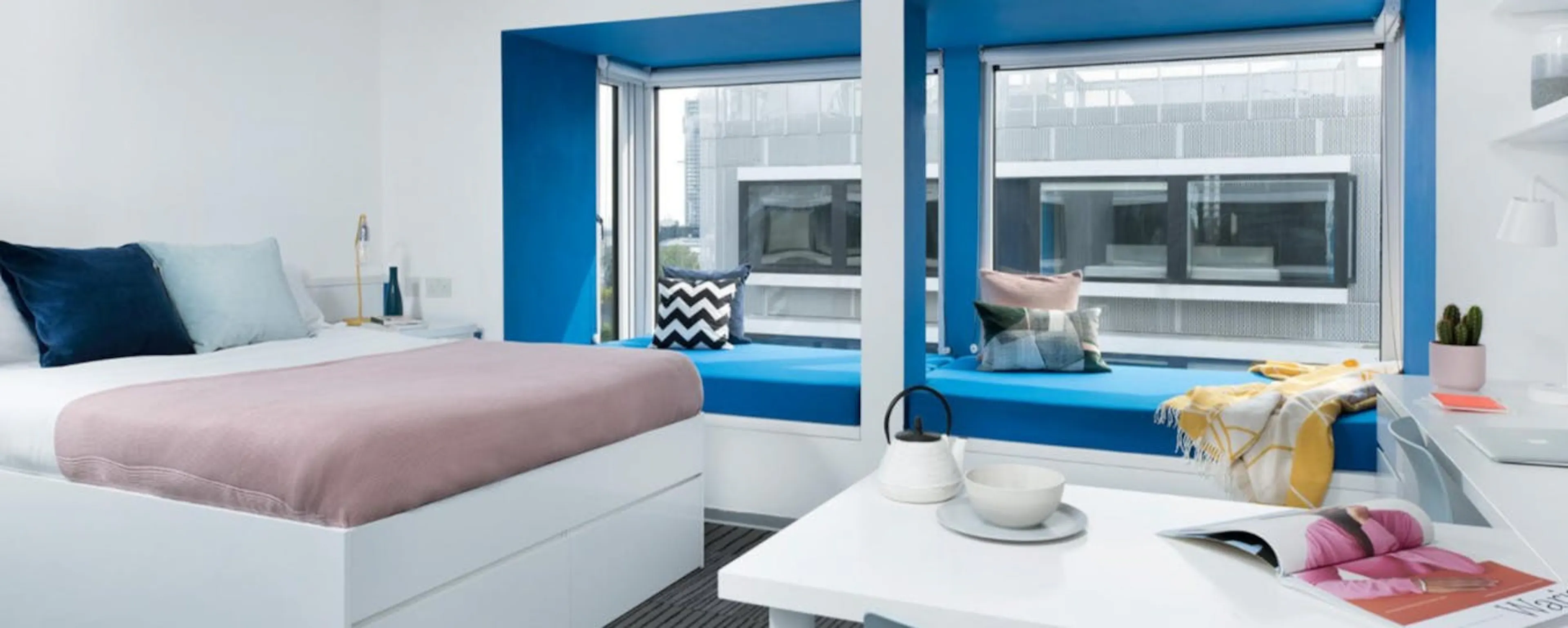 Standard Windowseat Studio ROOM 2