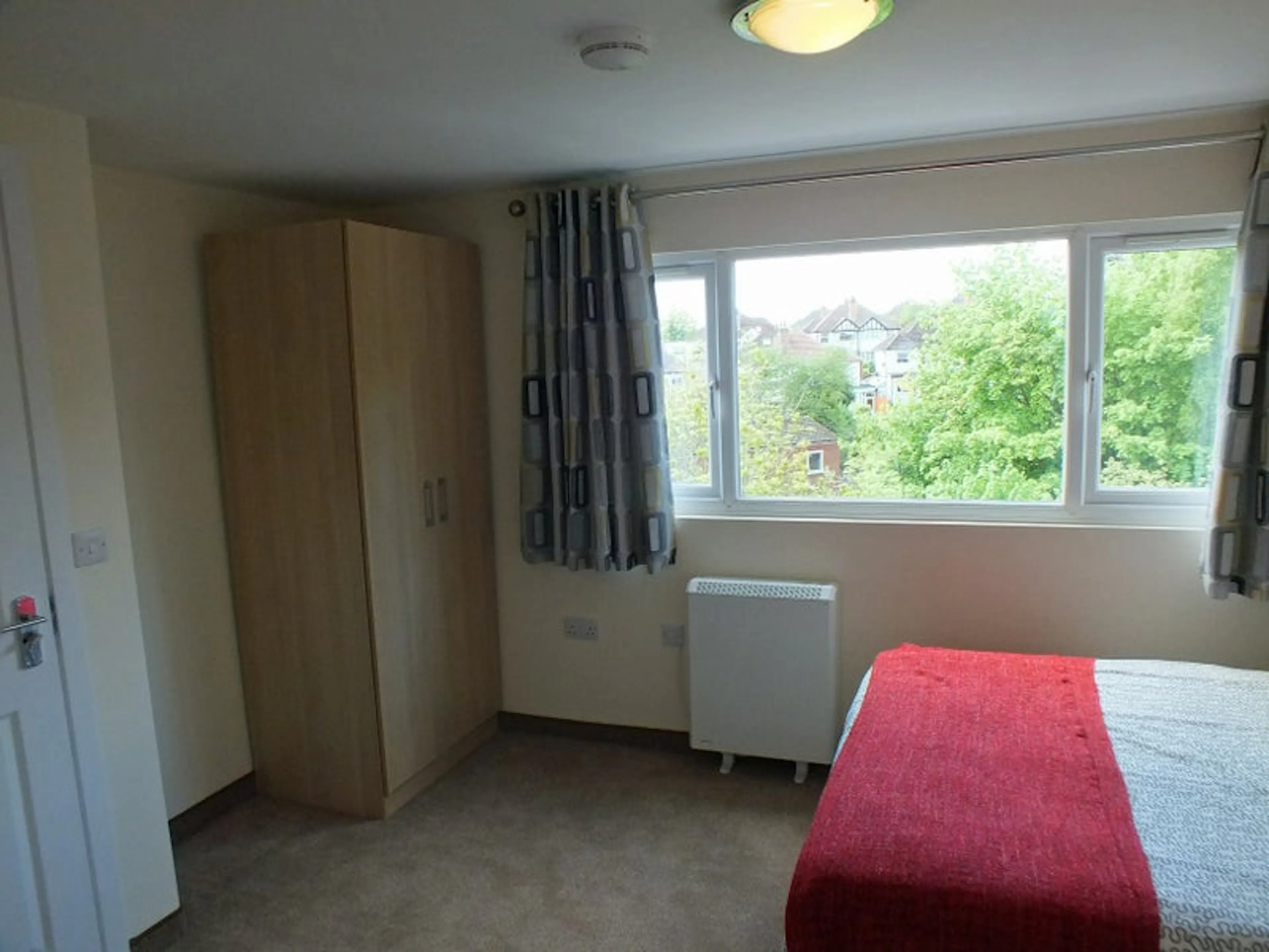 ROOM ROOM 2