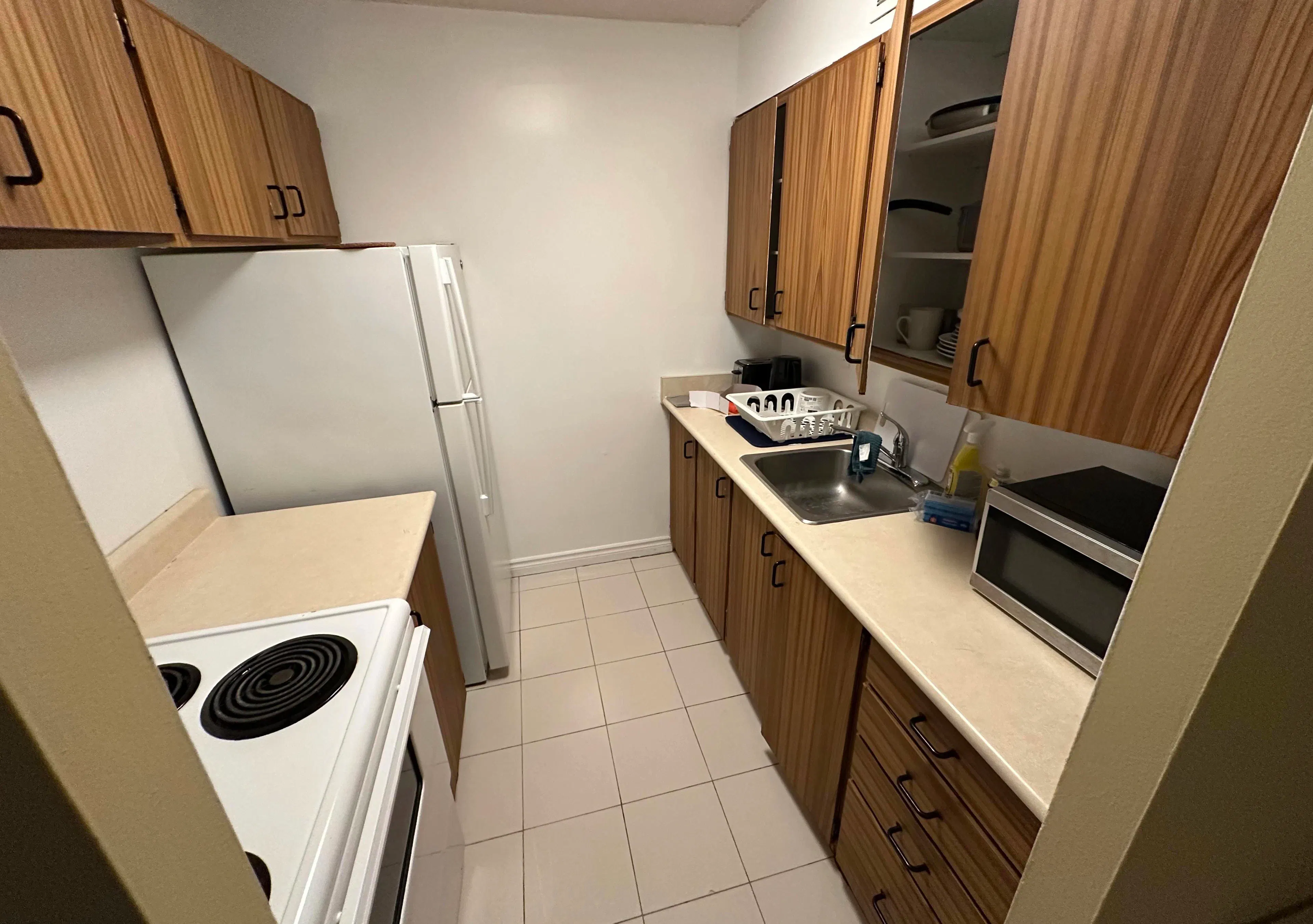 Silver Room KITCHEN 2