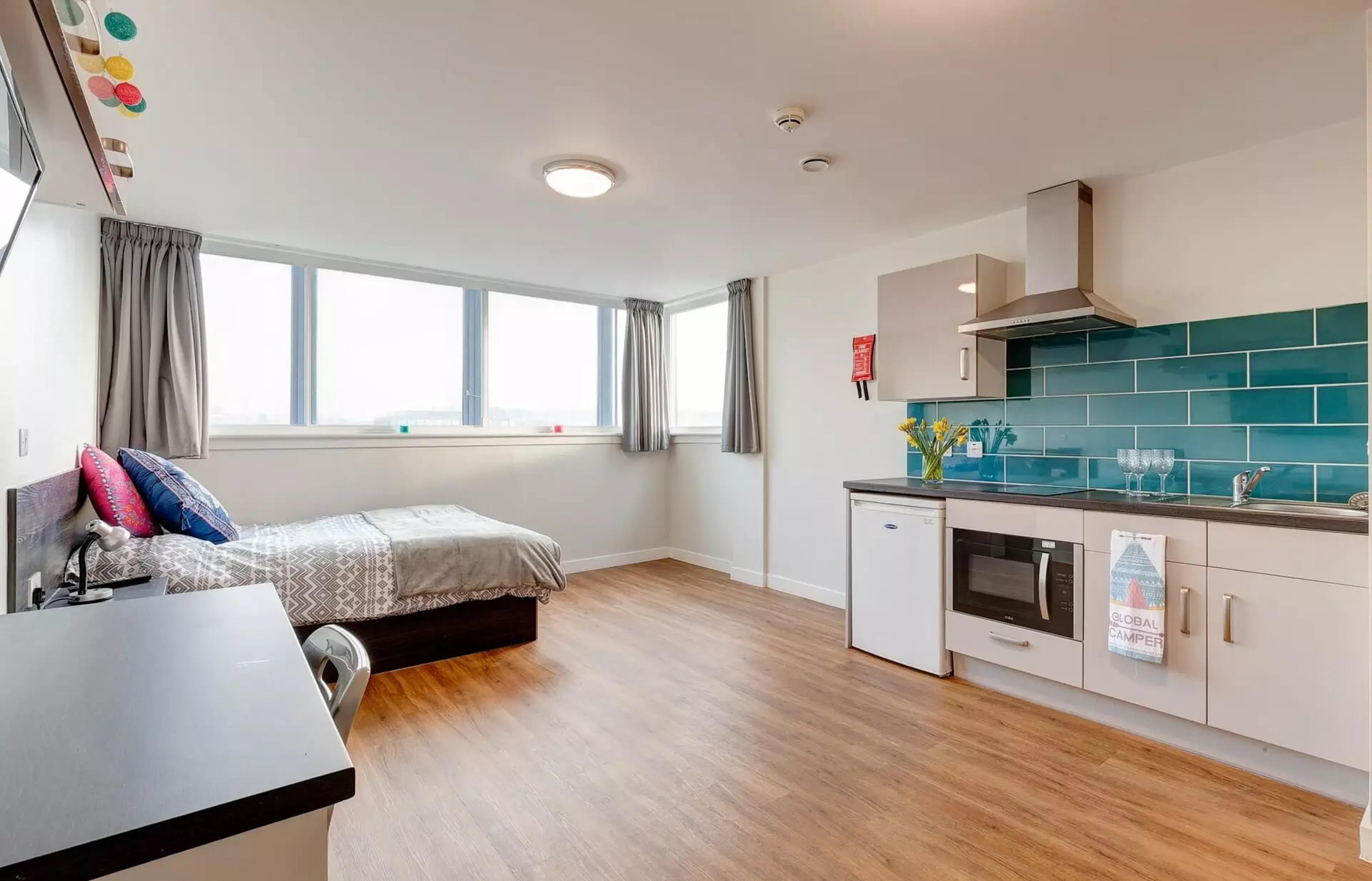 Deluxe Studio ROOM 2