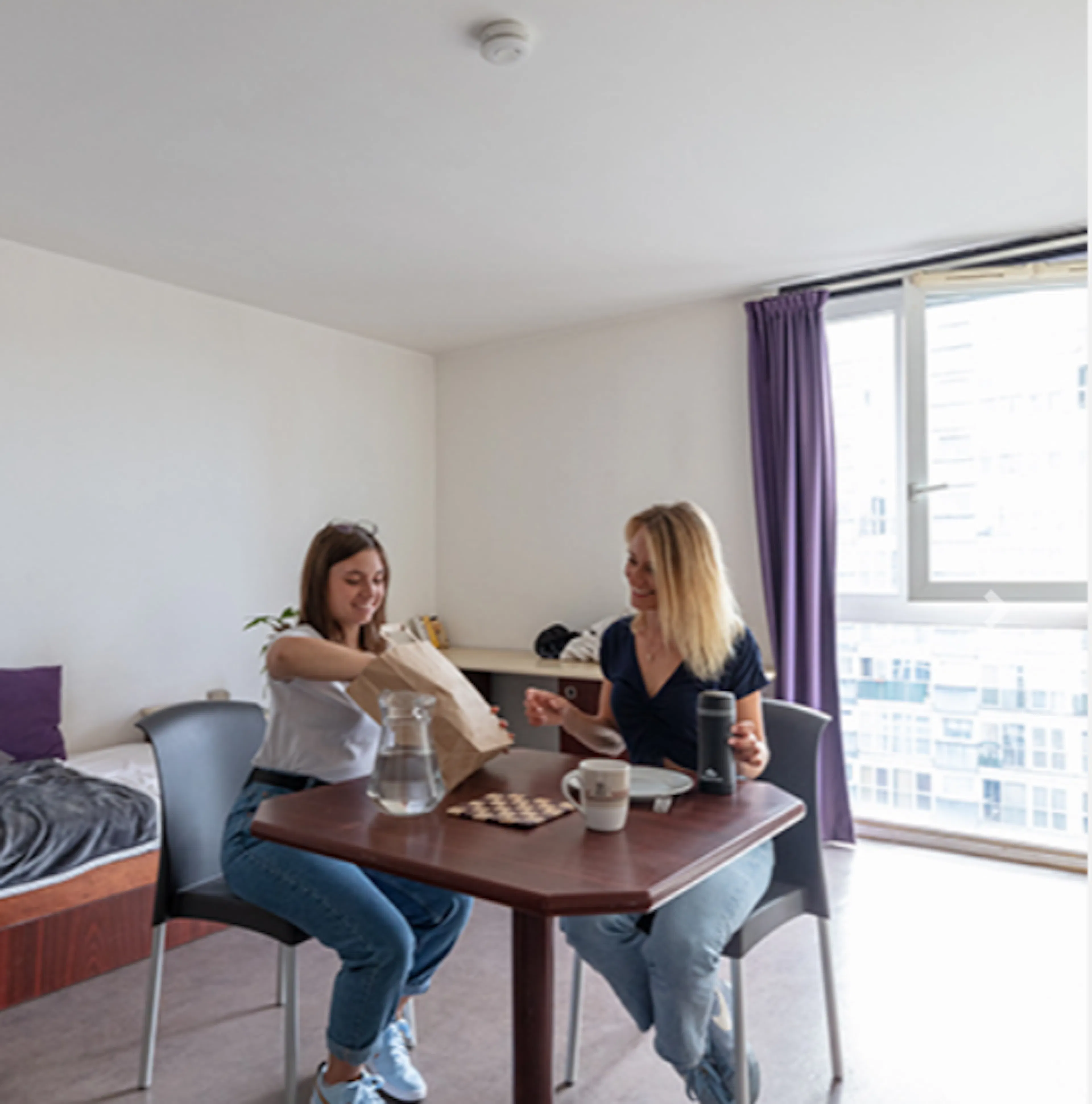ROOM ROOM 3