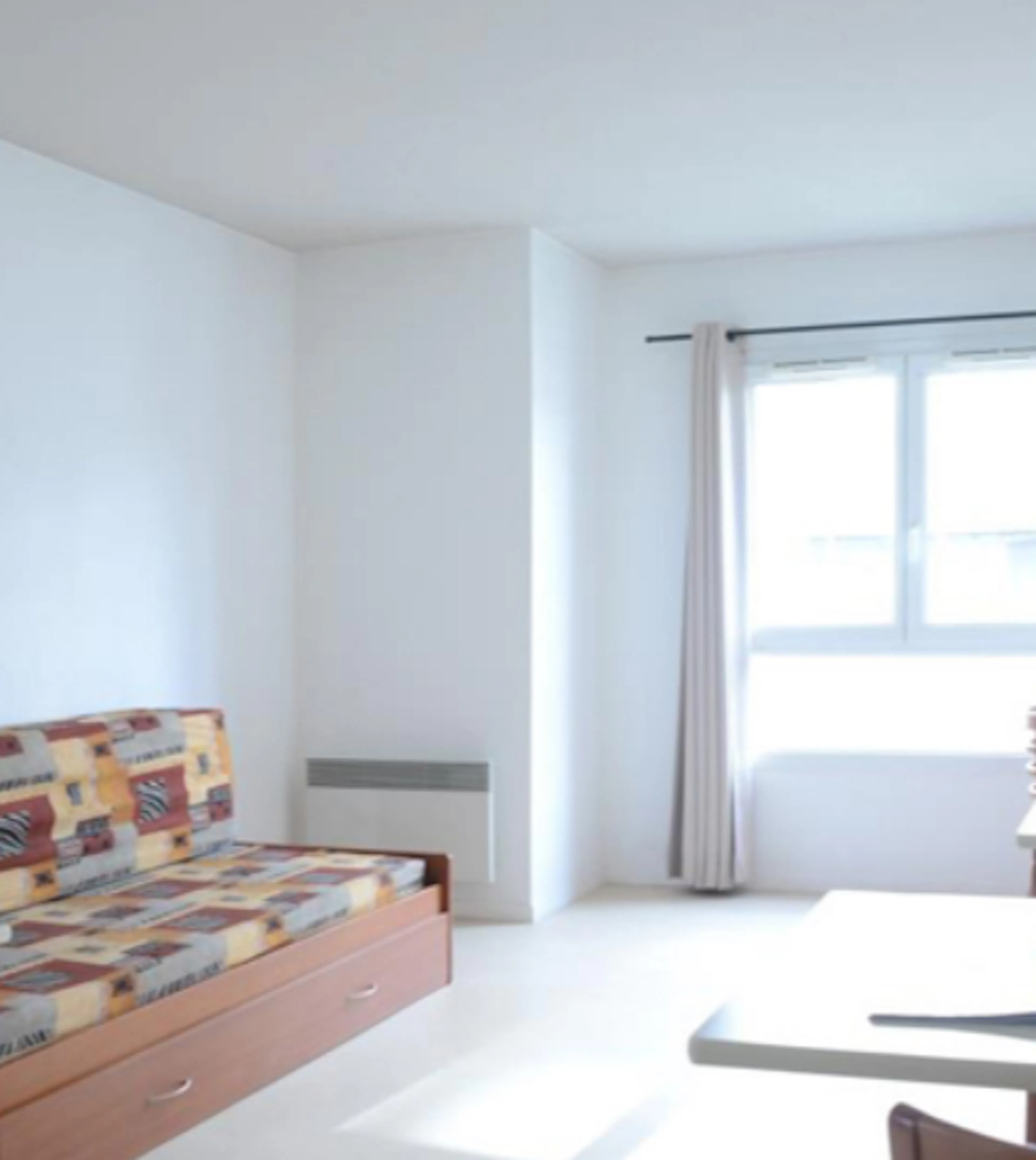 ROOM ROOM 2