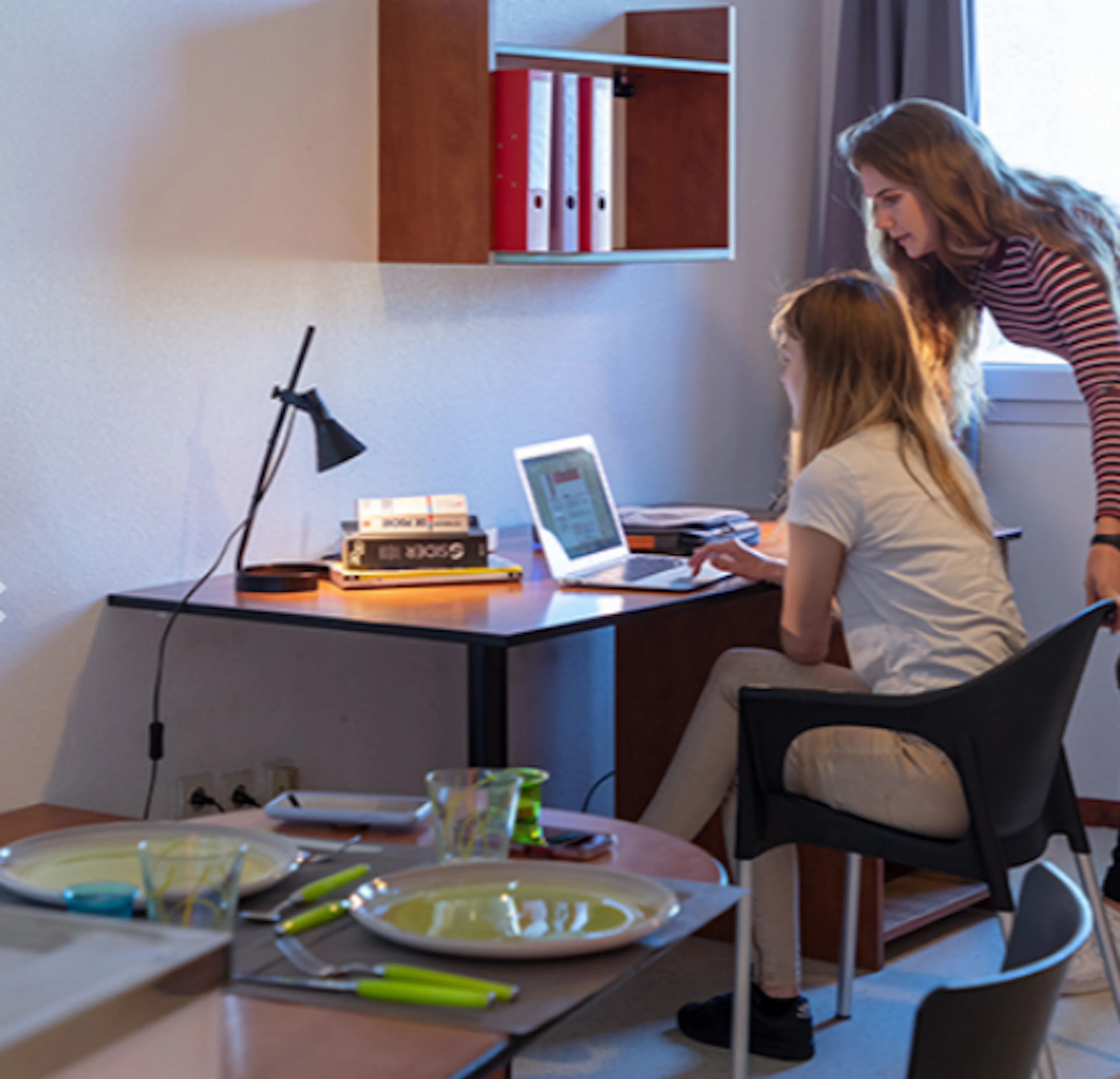 ROOM ROOM 2