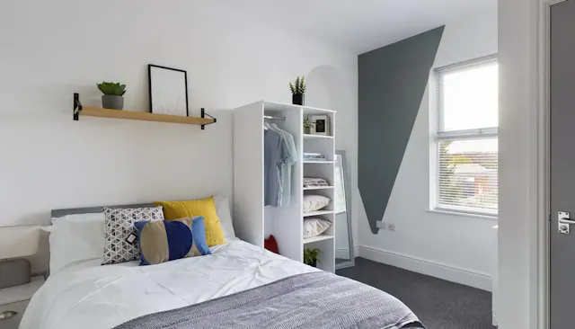6 Bed Apartment room image 10