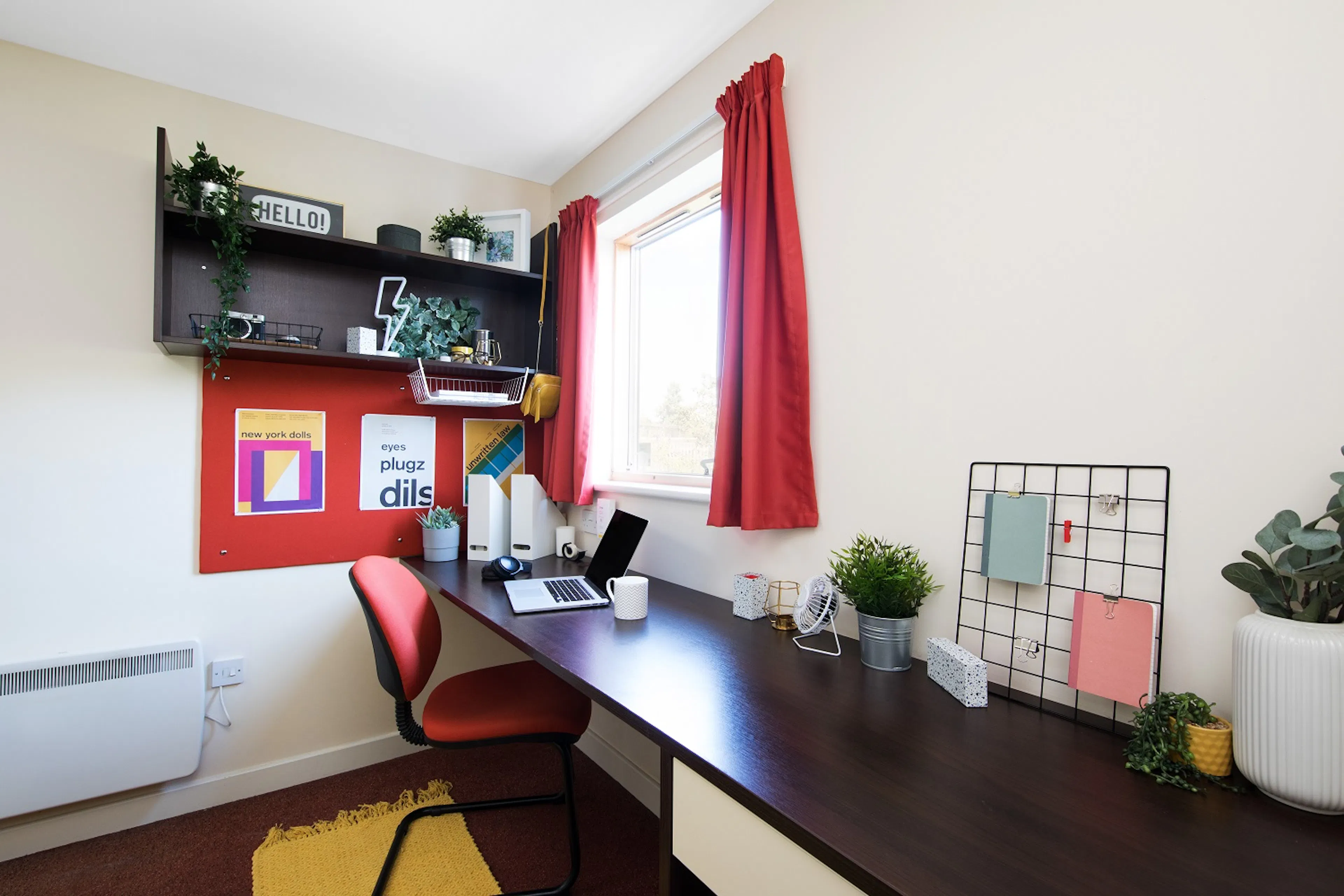 ROOM ROOM 1