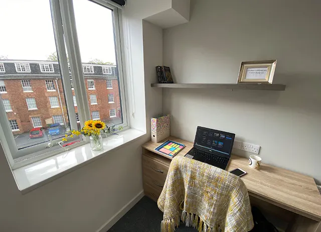 One Bed Flat room image 2