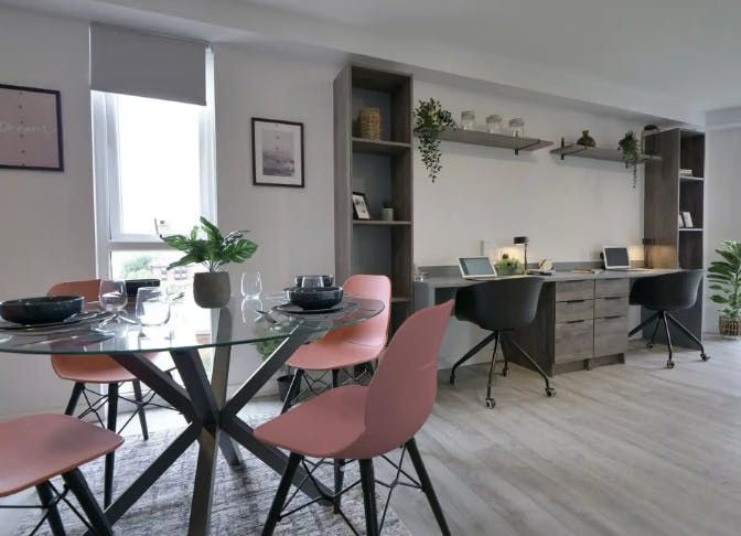 Rhodium Plus Room