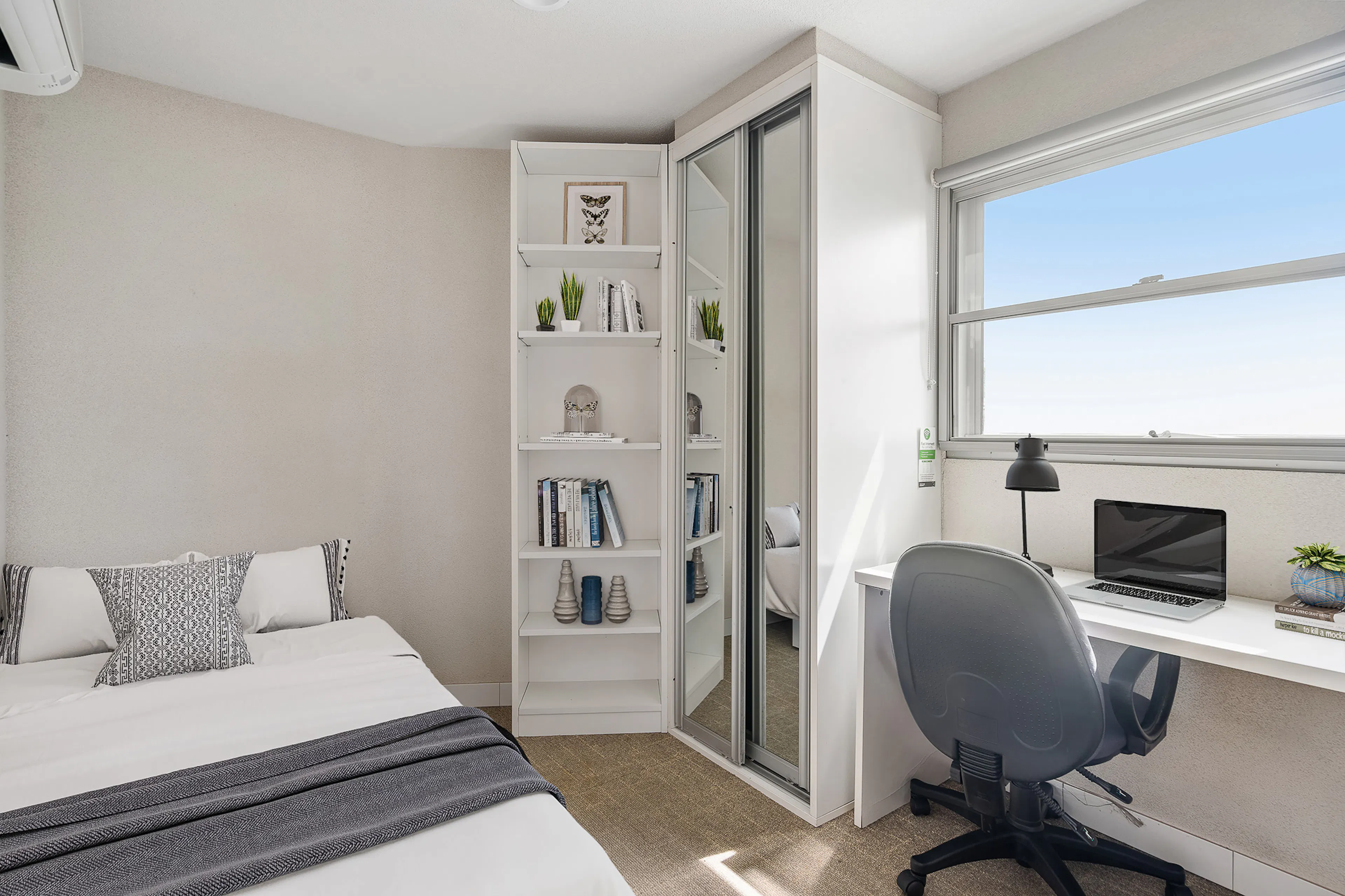 Standard Room ROOM 1
