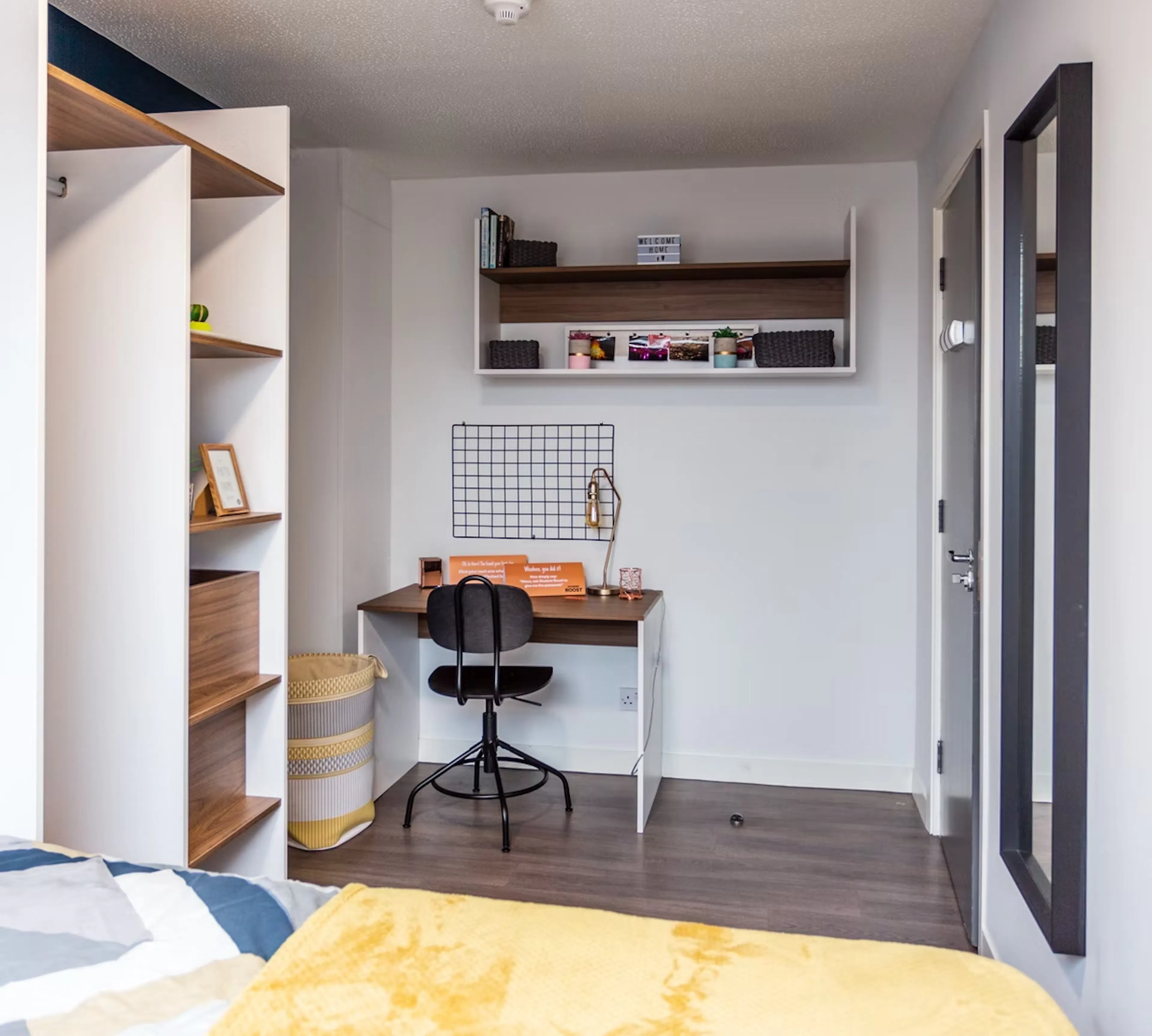 5 Bed Non-Ensuite ROOM 1