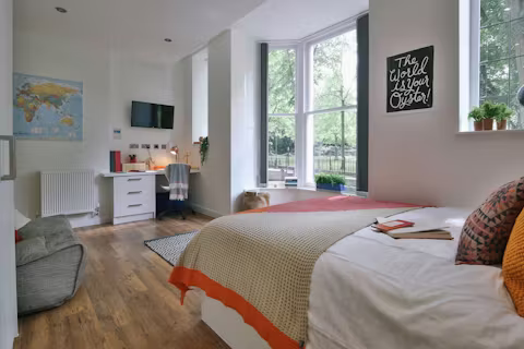 134-new-walk-leicester-ROOM