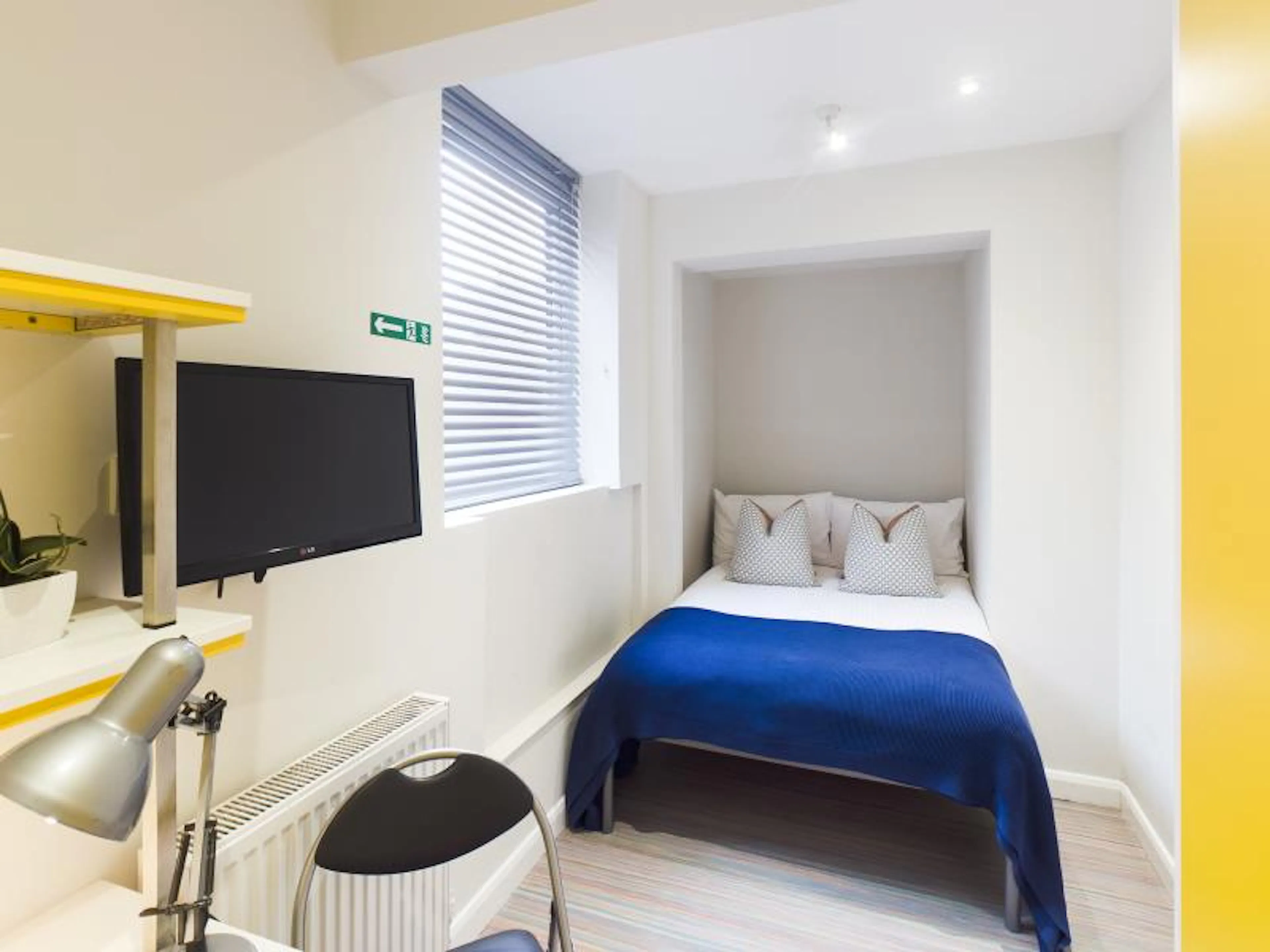 4 Bed Apartment ROOM 1
