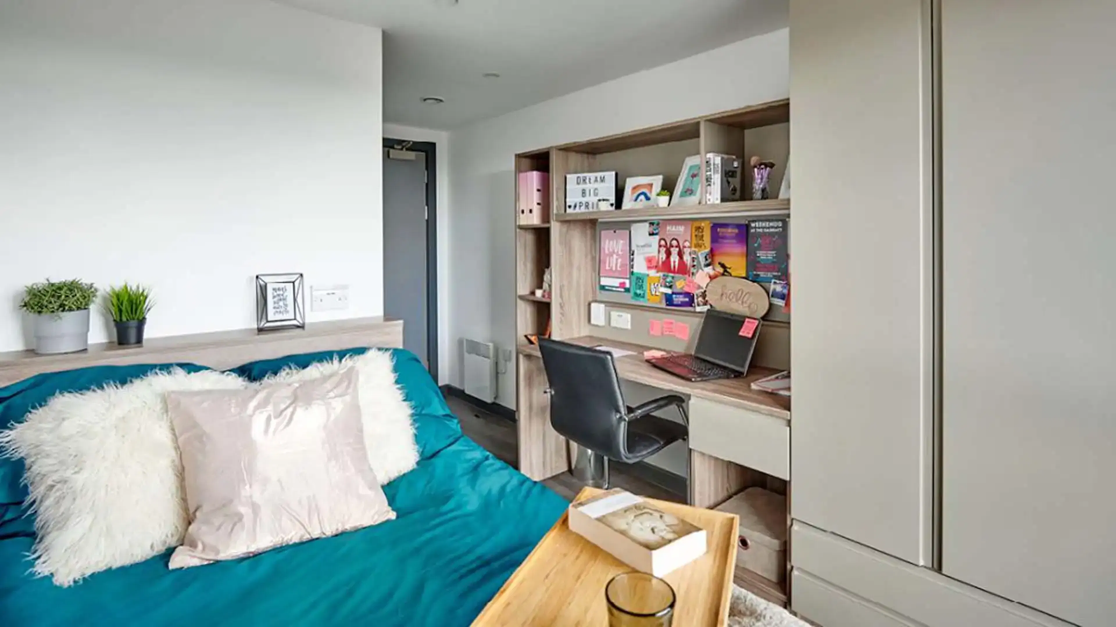 ROOM ROOM 4