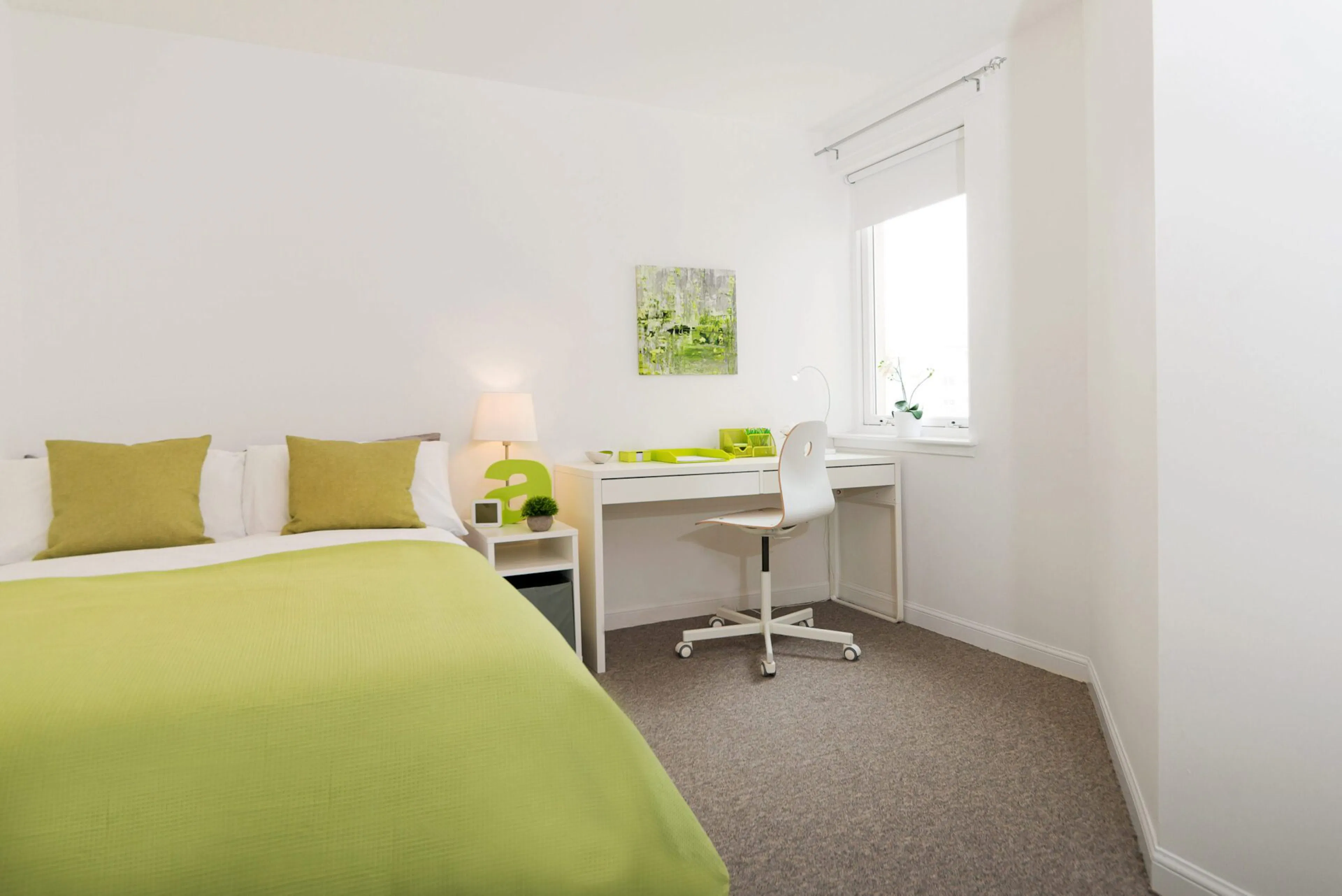 ROOM ROOM 1