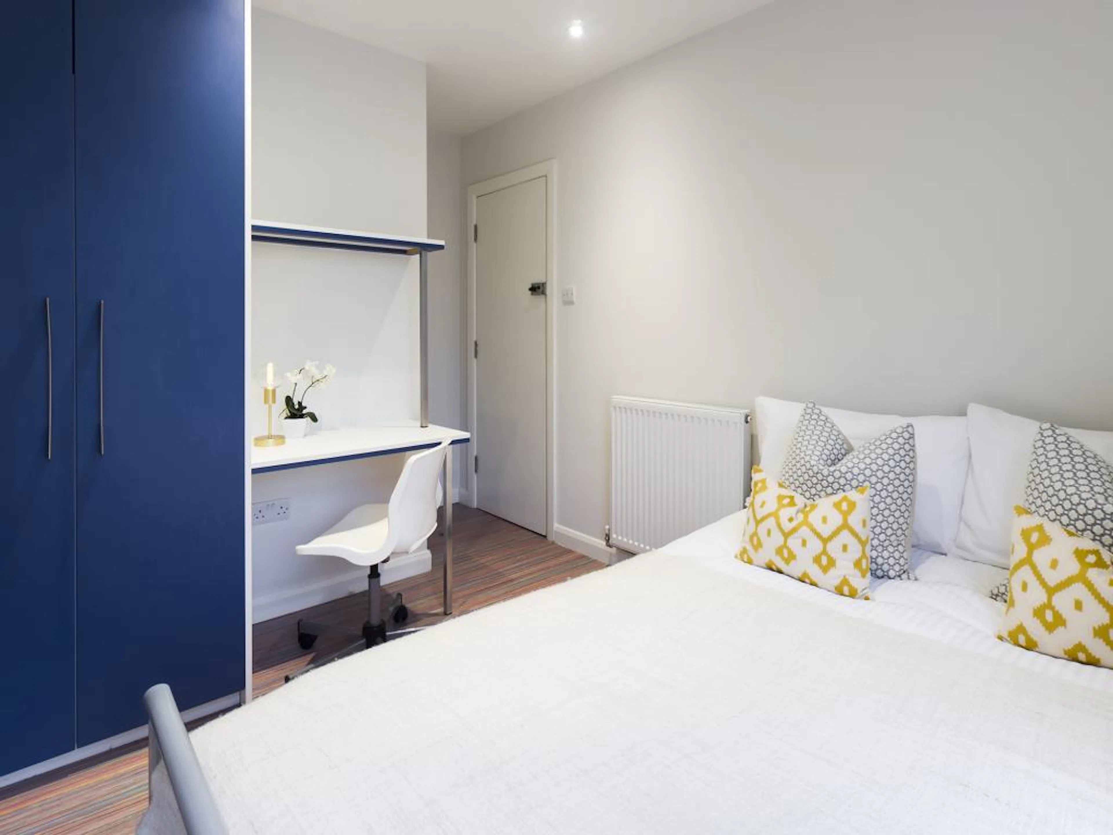 4 Bed Apartment ROOM 1