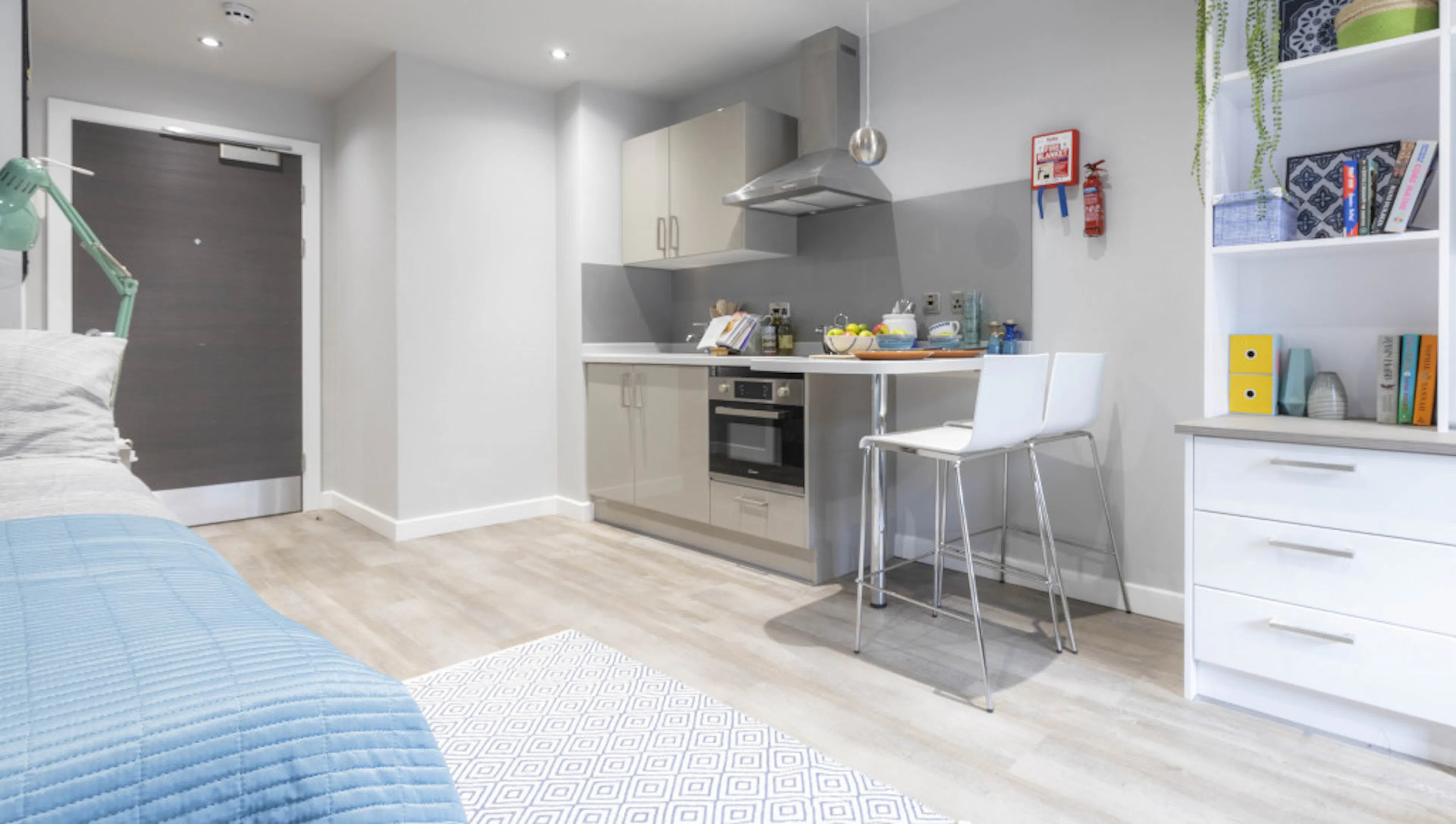 Lower Ground Floor and Ground Floor ALL premier studios ROOM 2
