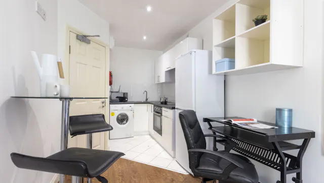 Standard Studio room image 2
