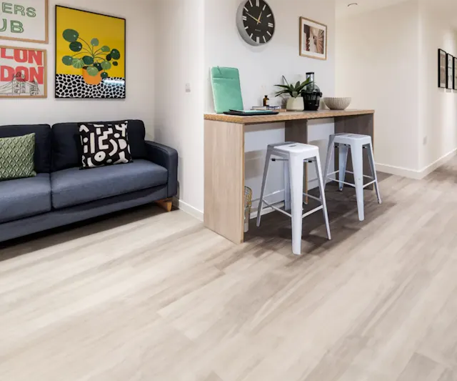 Diamond Ensuite room image 2
