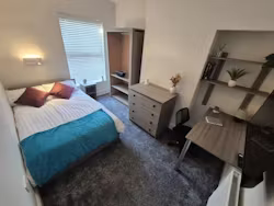 79-exmouth-street-kingston-upon-hull-4 Bedroom Apartment