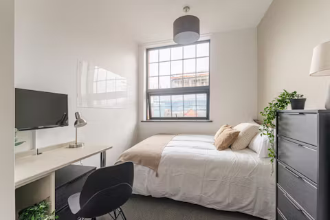 flat-j-the-hosiery-factory-leicester-ROOM