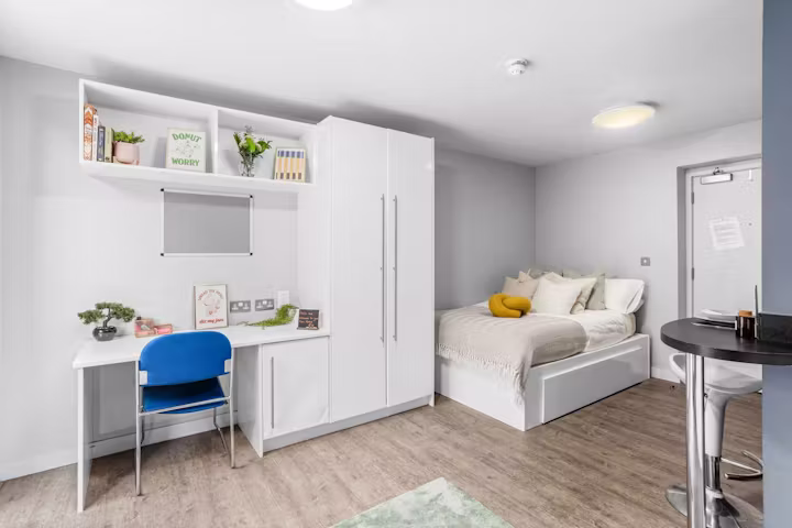 alwyn-court-cardiff-ROOM-1