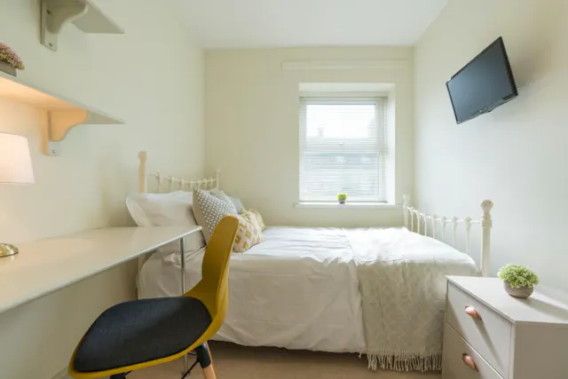 7 Bedroom Apartment room image 2