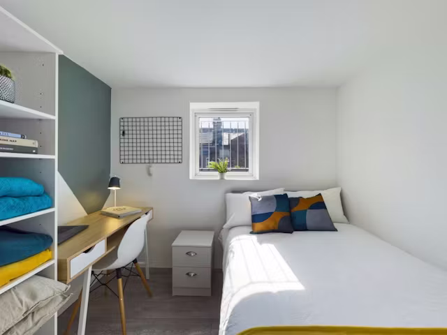 30-haydn-avenue-manchester-4 Bed Apartment-1